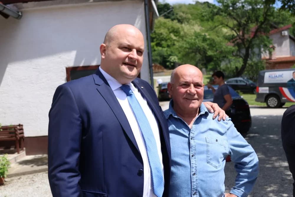 Snažnu podršku požeško-slavonskim DP-ovcima došli dati dvojica ministara