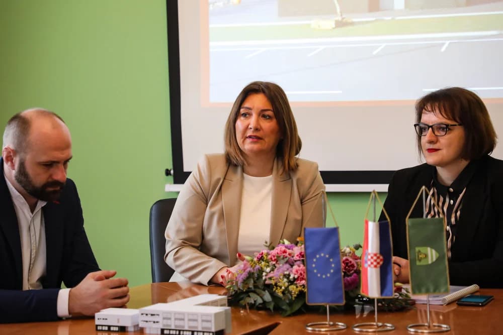 Šarić: „Građevinski projekti su važni za Pleternicu, ali ne zaboravljamo ni na potpore - posebice gospodarskom sektoru“