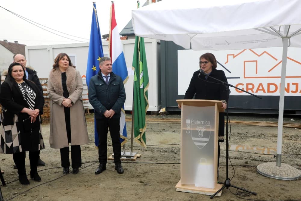 Šarić: „Građevinski projekti su važni za Pleternicu, ali ne zaboravljamo ni na potpore - posebice gospodarskom sektoru“