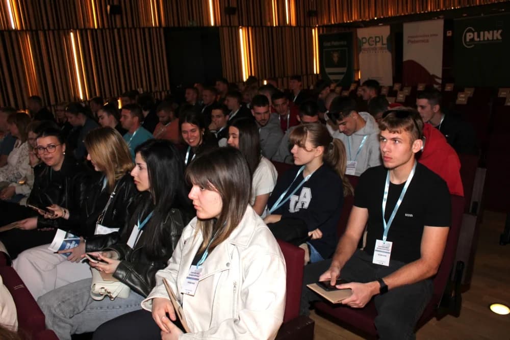 DVANAEST GODINA PLETERNIČKOG INKUBATORA Održana konferencija o samozapošljavanju „Odvaži se i samozaposli“