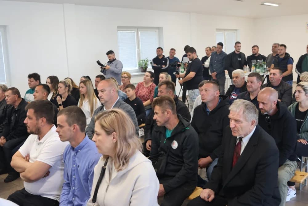 Draženku Kljajiću i svim drugim kandidatima svojim dolaskom snažnu potporu dao Ivan Penava predsjednik Domovinskog pokreta