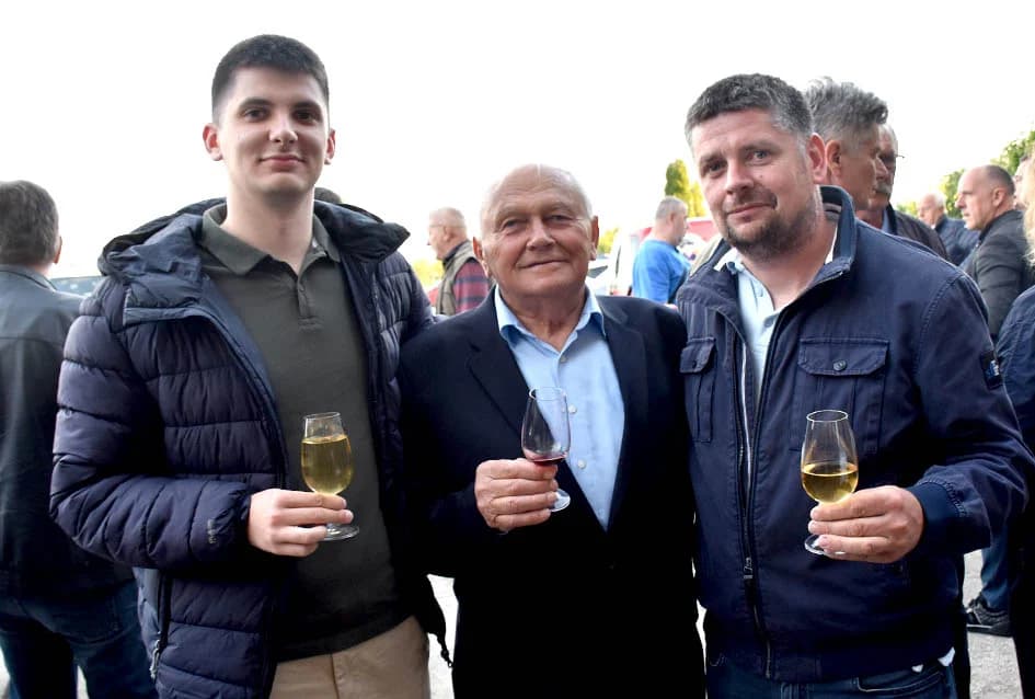 Ugledni vinar Ivo Enjingi proslavio 85. rođendan uz brojne prijatelje i poslovne ljude