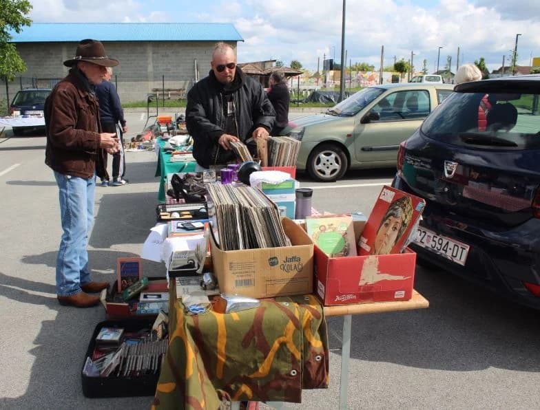 Svibanjski buvljak na prostoru Gradske tržnice u Pleternici