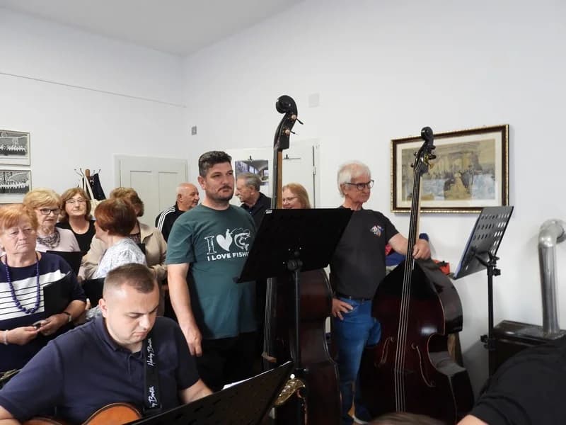 [NAJAVA] KONCERT POŽEŠKOG TAMBURAŠOG ORKESTRA : „TAMBURA ME BUDIʼ