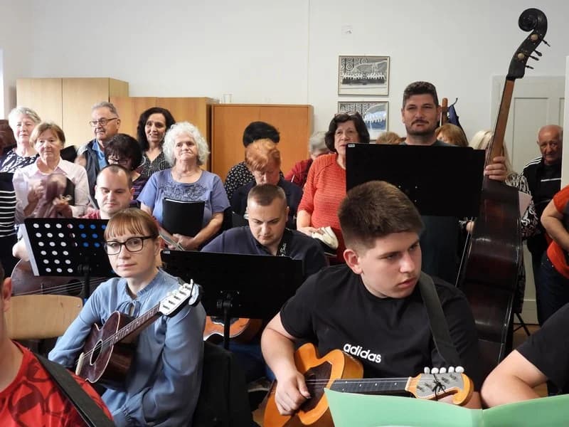 [NAJAVA] KONCERT POŽEŠKOG TAMBURAŠOG ORKESTRA : „TAMBURA ME BUDIʼ