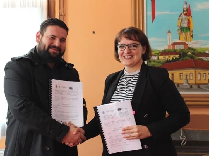 PLETERNIČKI VATROGASNO-EDUKATIVNI CENTAR Potpisan ugovor za radove izgradnje u vrijednosti od 2.6 milijuna eura