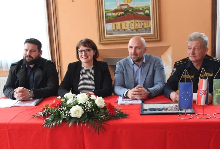 PLETERNIČKI VATROGASNO-EDUKATIVNI CENTAR Potpisan ugovor za radove izgradnje u vrijednosti od 2.6 milijuna eura