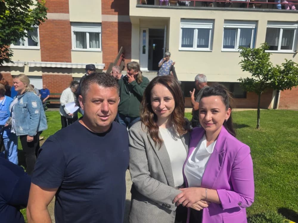 Dirljivi susreti u Domu za starije Ljeskovica koji nikog ne mogu ostaviti ravnodušnima: Danas su ponovno spojene ruke koje su možda predugo bile razdvojene“