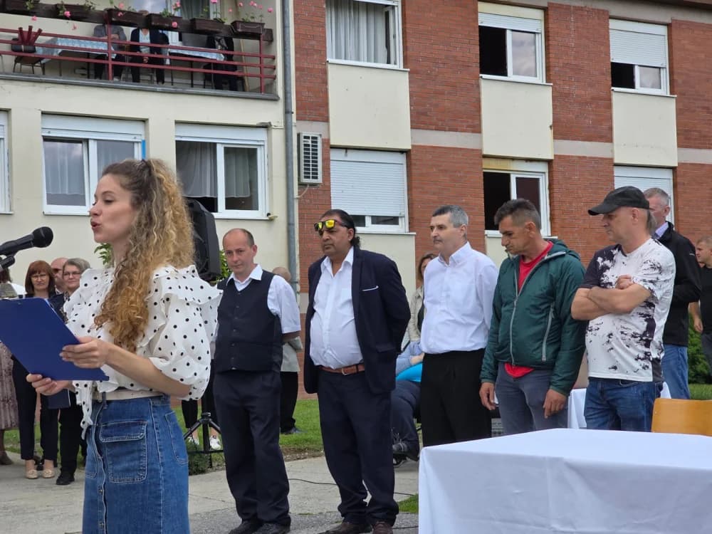 Dirljivi susreti u Domu za starije Ljeskovica koji nikog ne mogu ostaviti ravnodušnima: Danas su ponovno spojene ruke koje su možda predugo bile razdvojene“