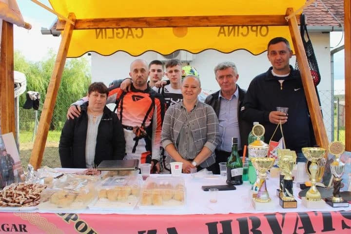 UZ DAN OPĆINE ČAGLIN: Najbolji gulaš pripremilo Lovačko društvo „Srndać“ iz Selaca Đakovačkih