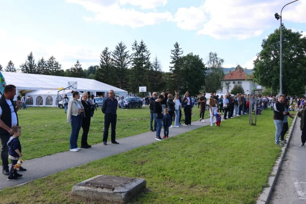 (VELIKA FOTOGALERIJA) Povorka koja je krasila ulice Velike: S ponosom predstavili tradiciju kraja iz kojeg dolaze