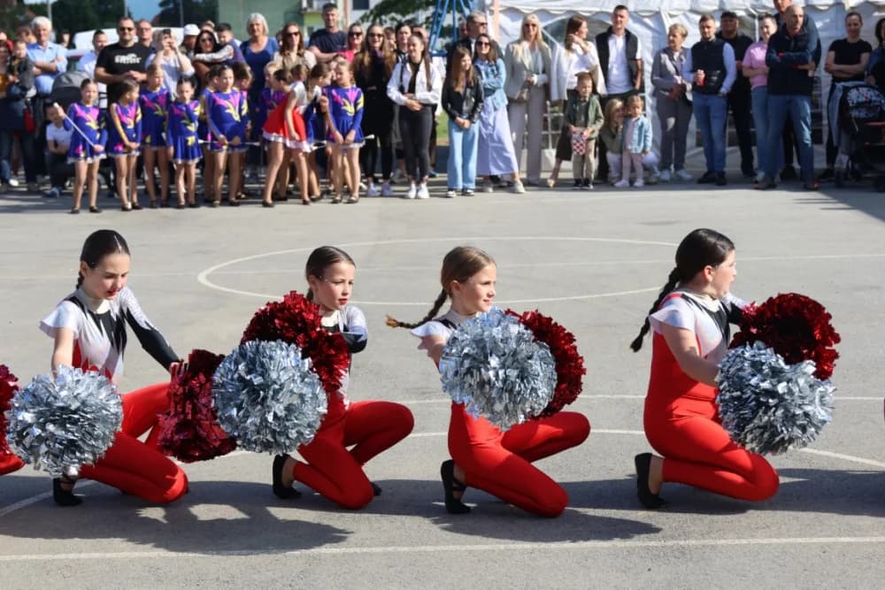 (VELIKA FOTOGALERIJA) Povorka koja je krasila ulice Velike: S ponosom predstavili tradiciju kraja iz kojeg dolaze