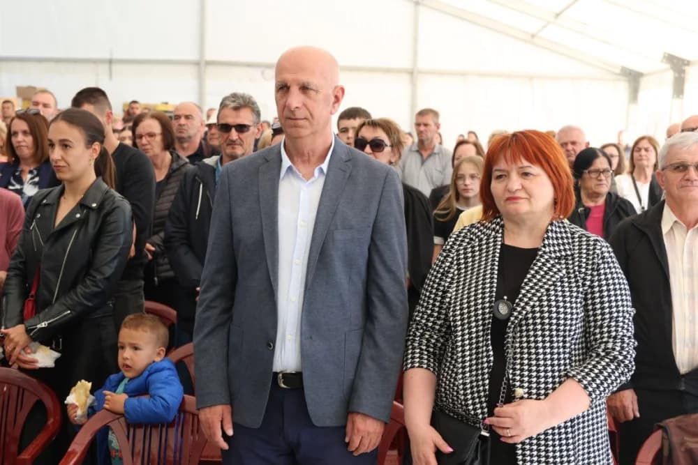 (VELIKA FOTOGALERIJA) Povorka koja je krasila ulice Velike: S ponosom predstavili tradiciju kraja iz kojeg dolaze