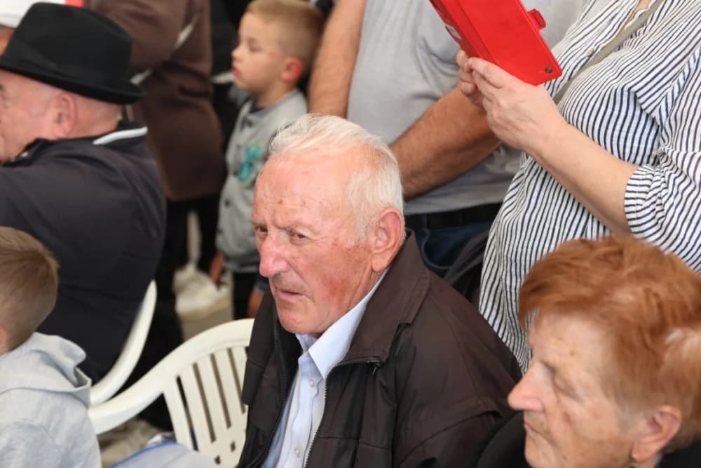 (VELIKA FOTOGALERIJA) Povorka koja je krasila ulice Velike: S ponosom predstavili tradiciju kraja iz kojeg dolaze