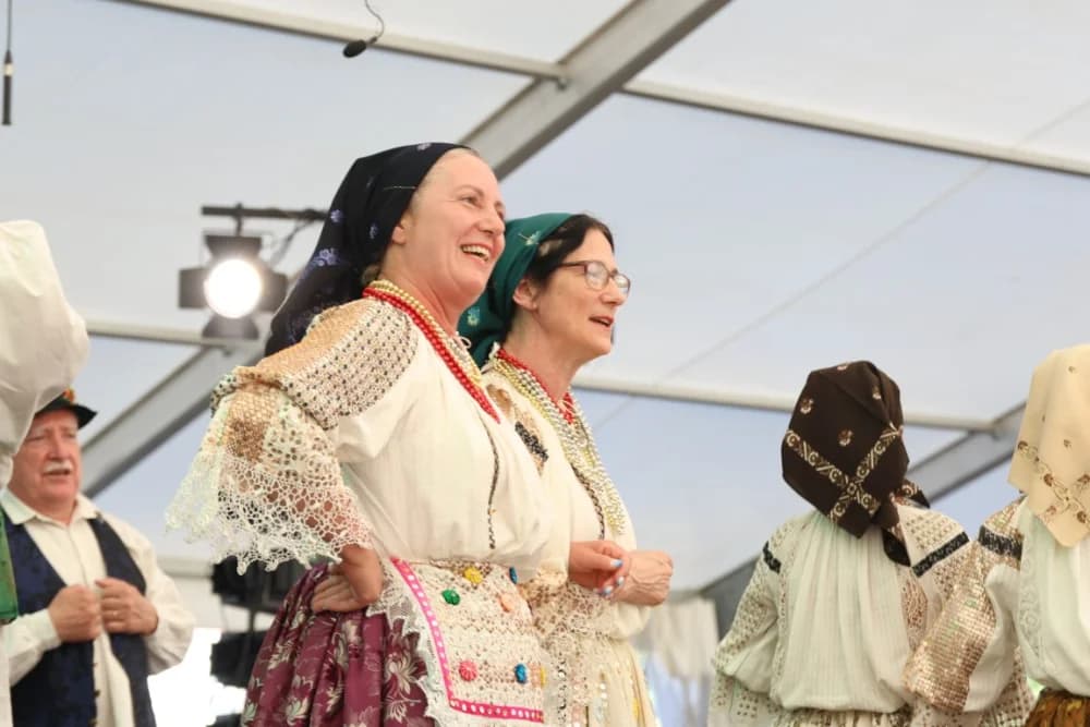 (VELIKA FOTOGALERIJA) Povorka koja je krasila ulice Velike: S ponosom predstavili tradiciju kraja iz kojeg dolaze