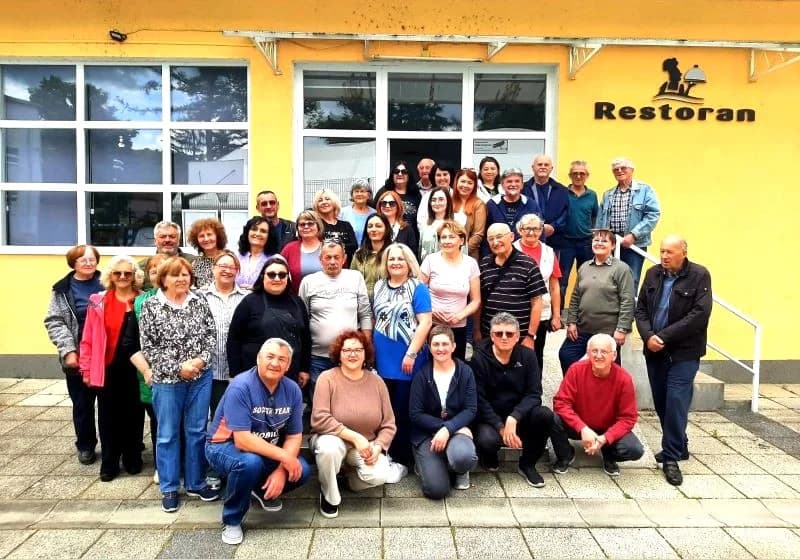 Na likovnoj koloniji u Požegi sudjelovalo tridesetak slikara