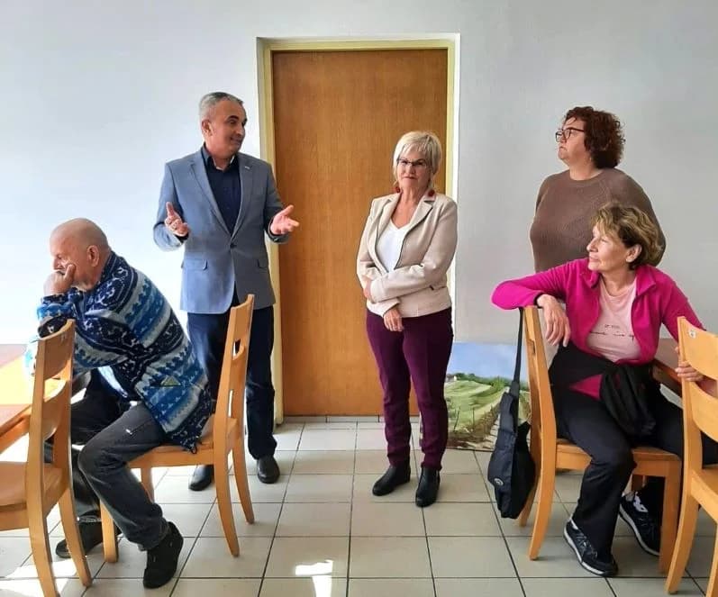 Na likovnoj koloniji u Požegi sudjelovalo tridesetak slikara