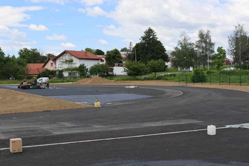 Ministar Glavina posjetio Požegu i obišao aktualne projekte iz područja sporta i turizma
