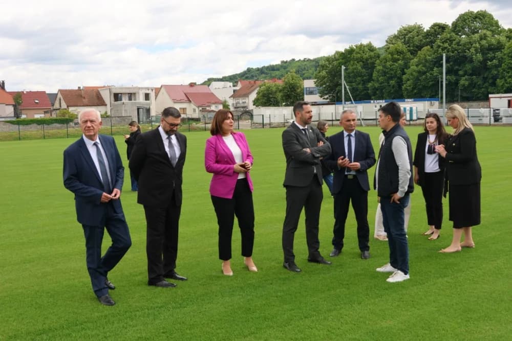 Ministar Glavina posjetio Požegu i obišao aktualne projekte iz područja sporta i turizma
