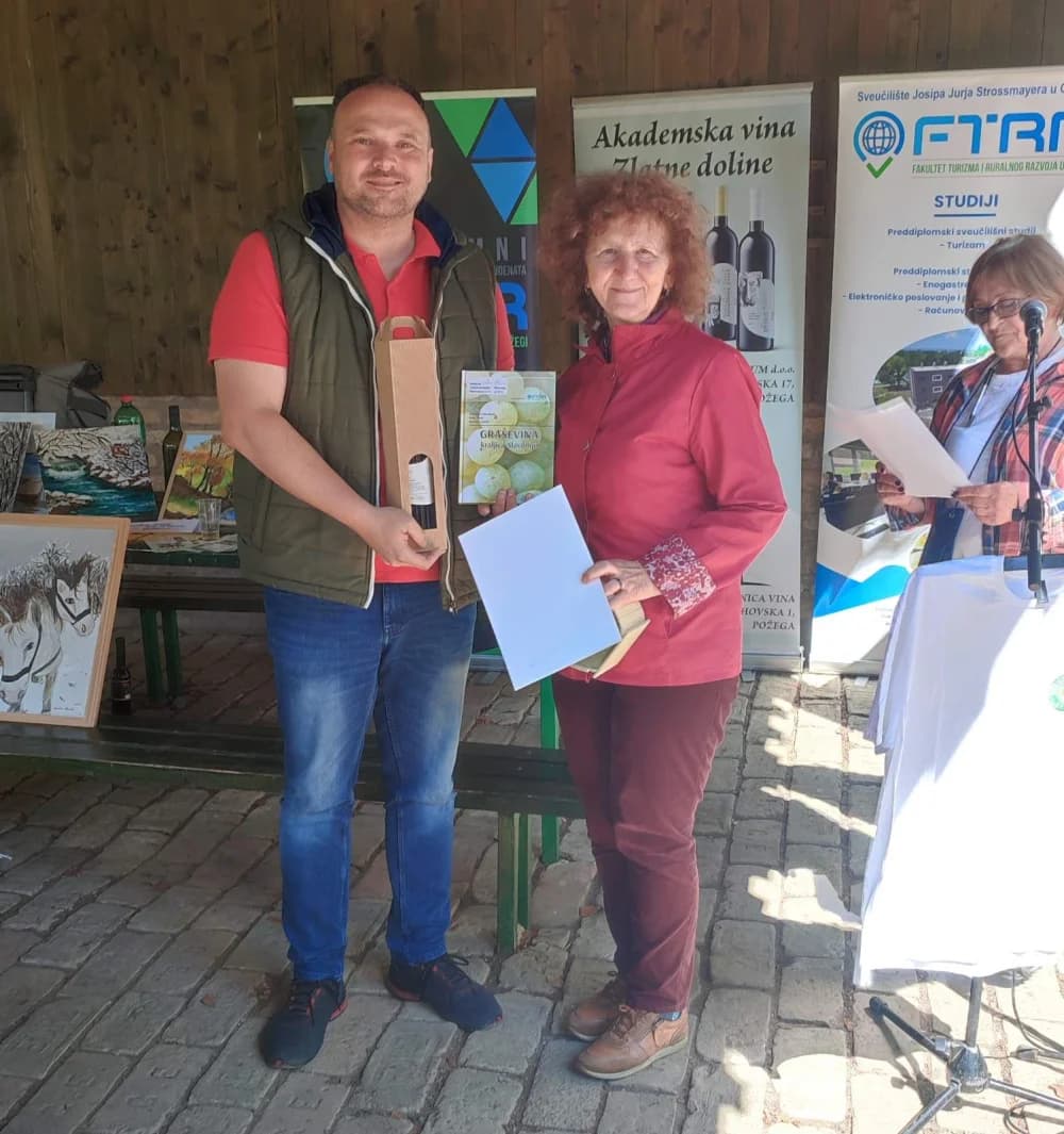 Sovsko jezero okupilo planinare, pjesnike i slikare u nezaboravnom susretu