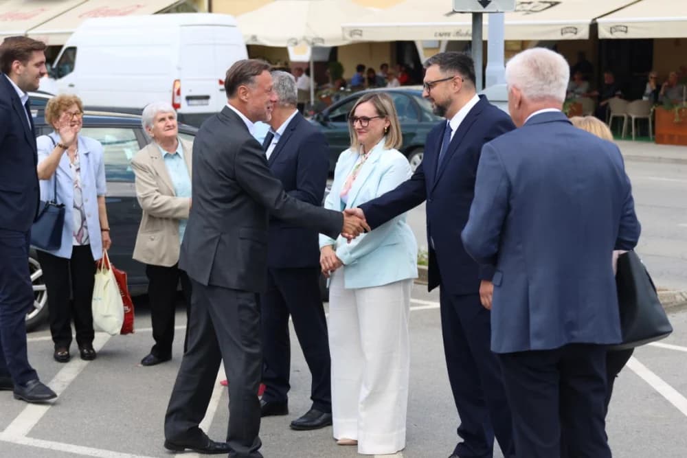 Snažna potpora predsjednika Hrvatskog sabora Gordana Jandrokovića kandidatu za gradonačelnika Požege dr.sc. Borislavu Miličeviću