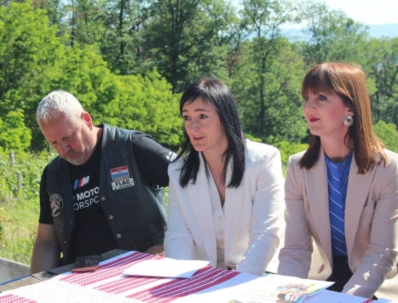 PLETERNIČKI „LIDAS“: Među brojnim događanjima Cvjetići glazbe, Fišijada, Smotra folklora, Konjički turnir i Moto susreti