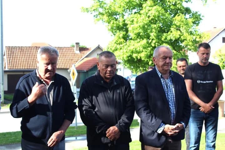 U Pleternici položeni vijenci u povodu Dana državnosti Republike Hrvatske