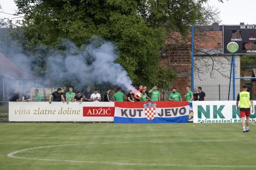 Kutjevačka navijačka skupina Green Army uvijek gdje treba biti….