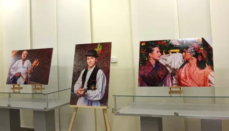 Ovorena izložba fotografija ʼČuvajmo tradicijuʼ autora Domagoja Katića