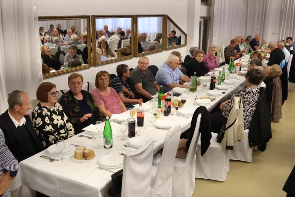 Izleti, rekreacija i druženja ključni u radu jakšićkih umirovljenika