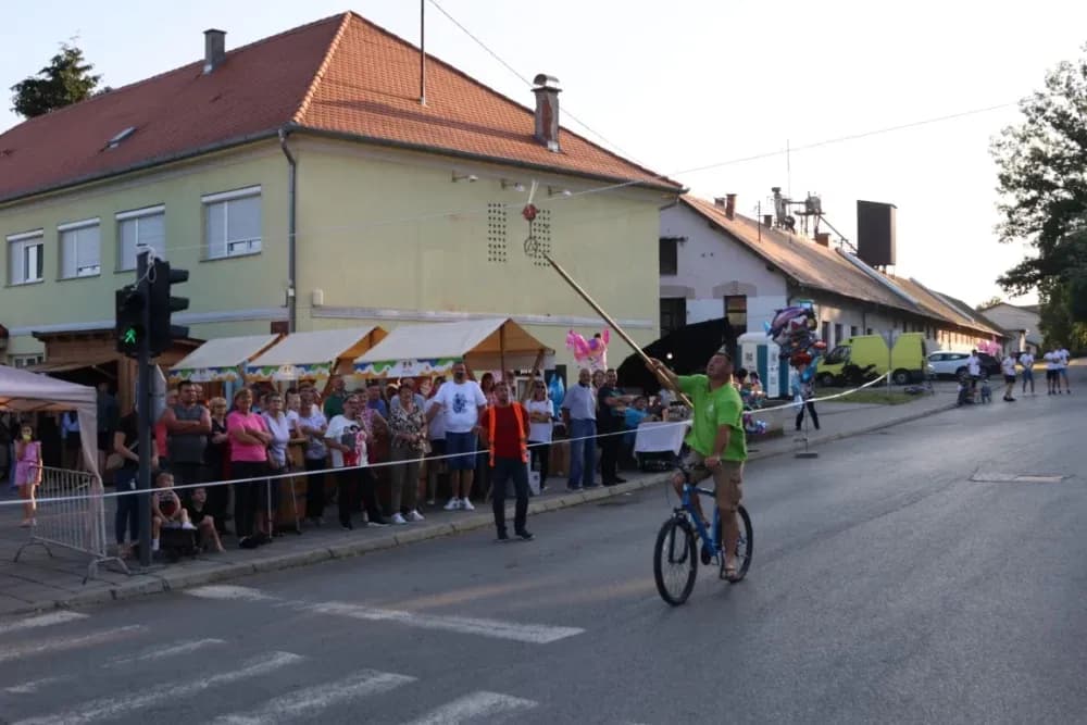 Pobjednik ovogodišnje Vinske alke Mihovil Štivić, a Vinskog maratona Danijel Gomerčić