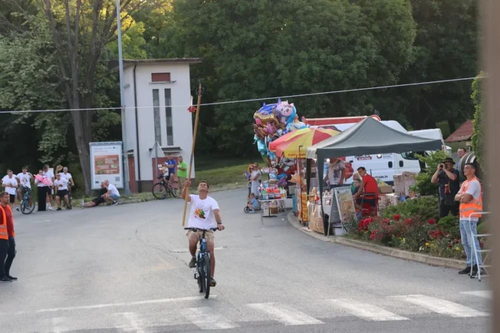 Pobjednik ovogodišnje Vinske alke Mihovil Štivić, a Vinskog maratona Danijel Gomerčić