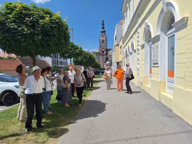 ŽUPANIJSKA UDRUGA „MATKO PEIĆ“: U Pleternici i Požegi ugostili svoje prijatelje iz Surčina