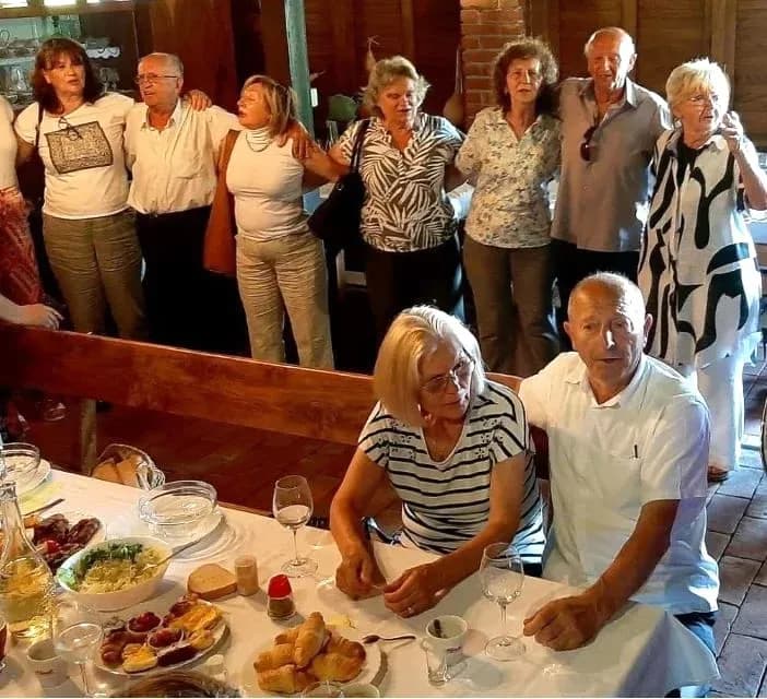 ŽUPANIJSKA UDRUGA „MATKO PEIĆ“: U Pleternici i Požegi ugostili svoje prijatelje iz Surčina