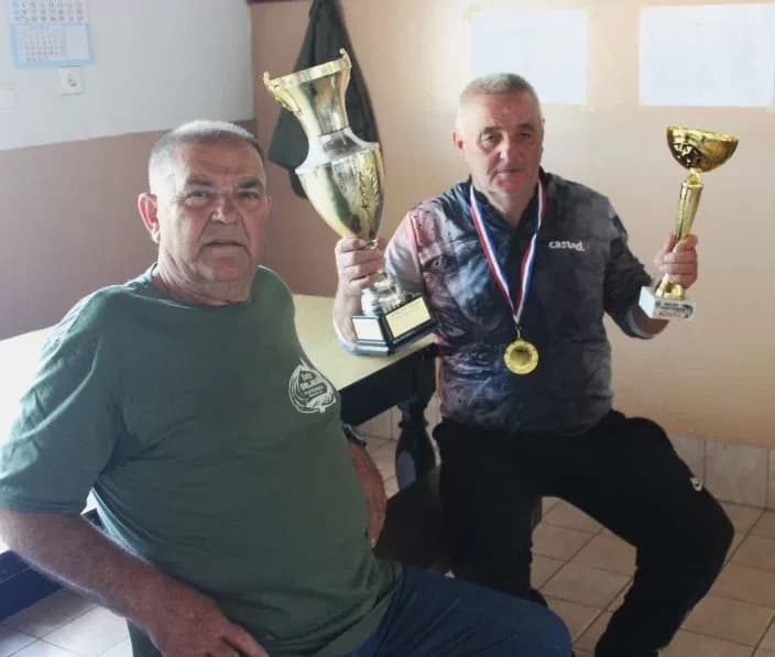 RIBIČKI KUP GRADA PLETERNICE: Ekipni pobjednik Športsko-ribolovna udruga „Šaran“ iz Stare Gradiške