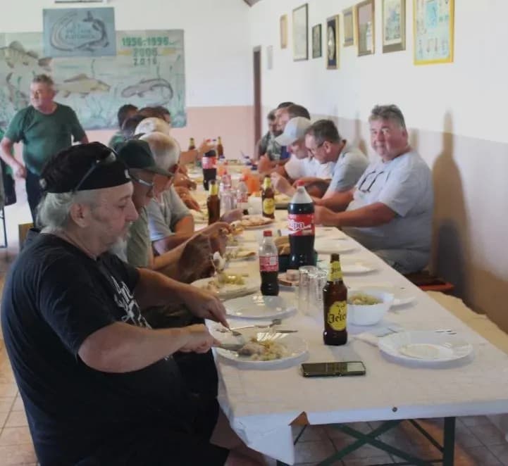 RIBIČKI KUP GRADA PLETERNICE: Ekipni pobjednik Športsko-ribolovna udruga „Šaran“ iz Stare Gradiške