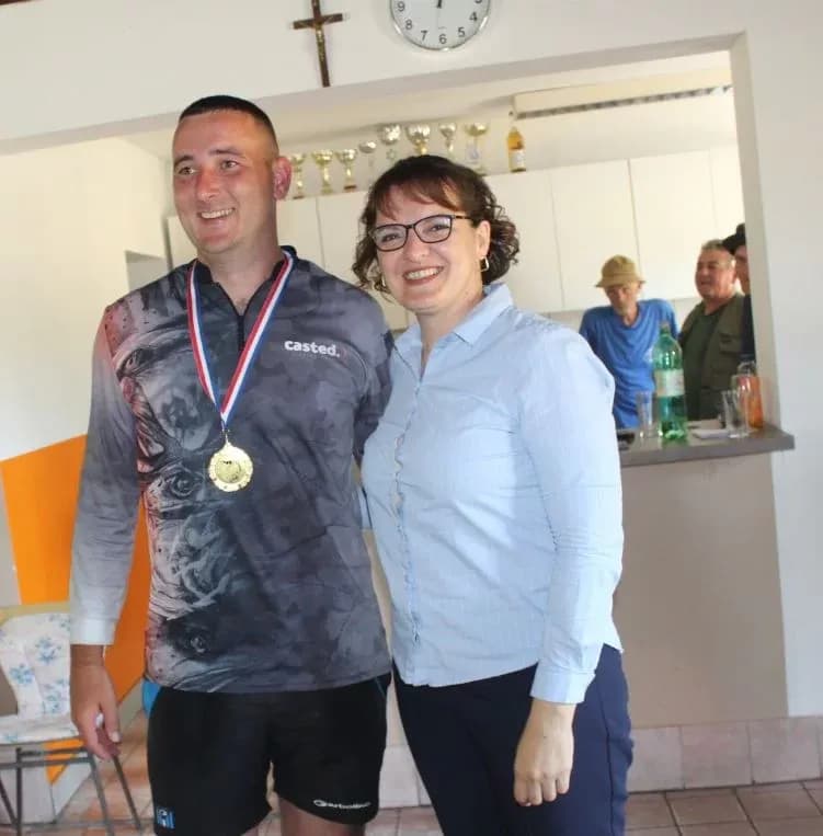 RIBIČKI KUP GRADA PLETERNICE: Ekipni pobjednik Športsko-ribolovna udruga „Šaran“ iz Stare Gradiške