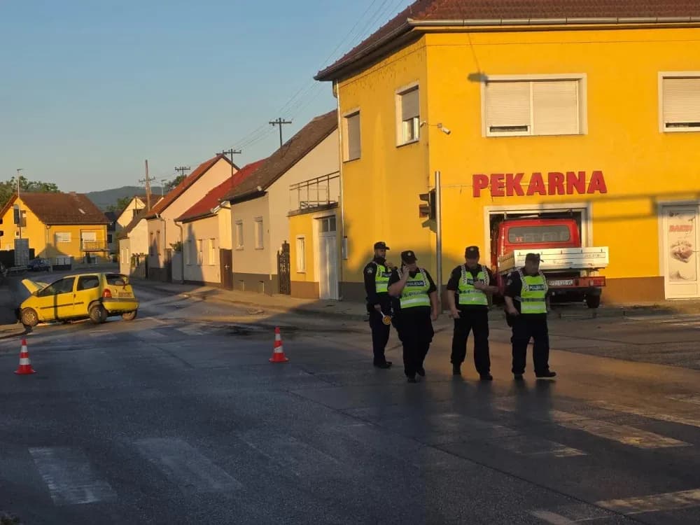 Kaos u Požegi: Vozilom uletio u pekaru – pet osoba ozlijeđenih