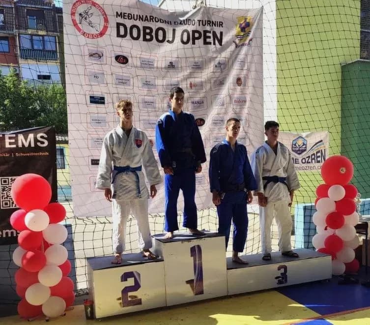 ČAGLINSKI JUDO KLUB “SLAVONAC“: Na međunarodnom judo turniru u Doboju osvojili šest medalja