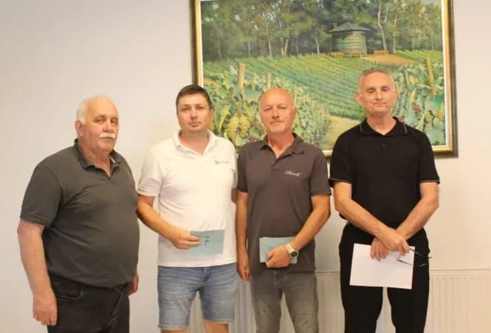 ŠAHOVSKI TURNIR „LIDAS 2025“: Pobjednički pehar osvojio novosadski velemajstor Siniša Dražić