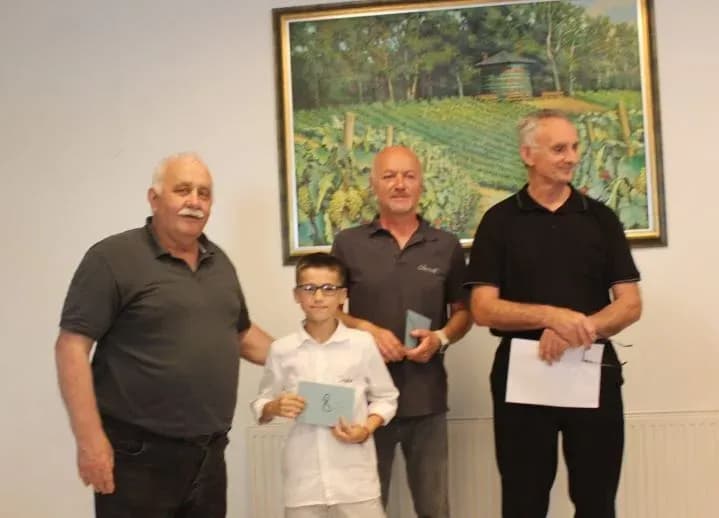 ŠAHOVSKI TURNIR „LIDAS 2025“: Pobjednički pehar osvojio novosadski velemajstor Siniša Dražić