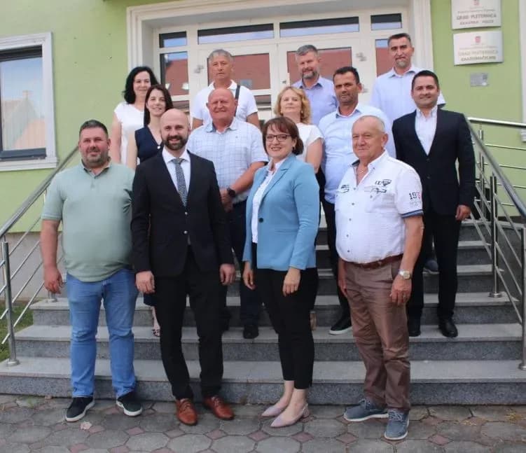 KONSTITUIRAJUĆA SJEDNICA PLETERNIČKOG GRADSKOG VIJEĆA: Novi predsjednik Domagoj Katić, a potpredsjednici Marko Markota i Marko Vidakušić