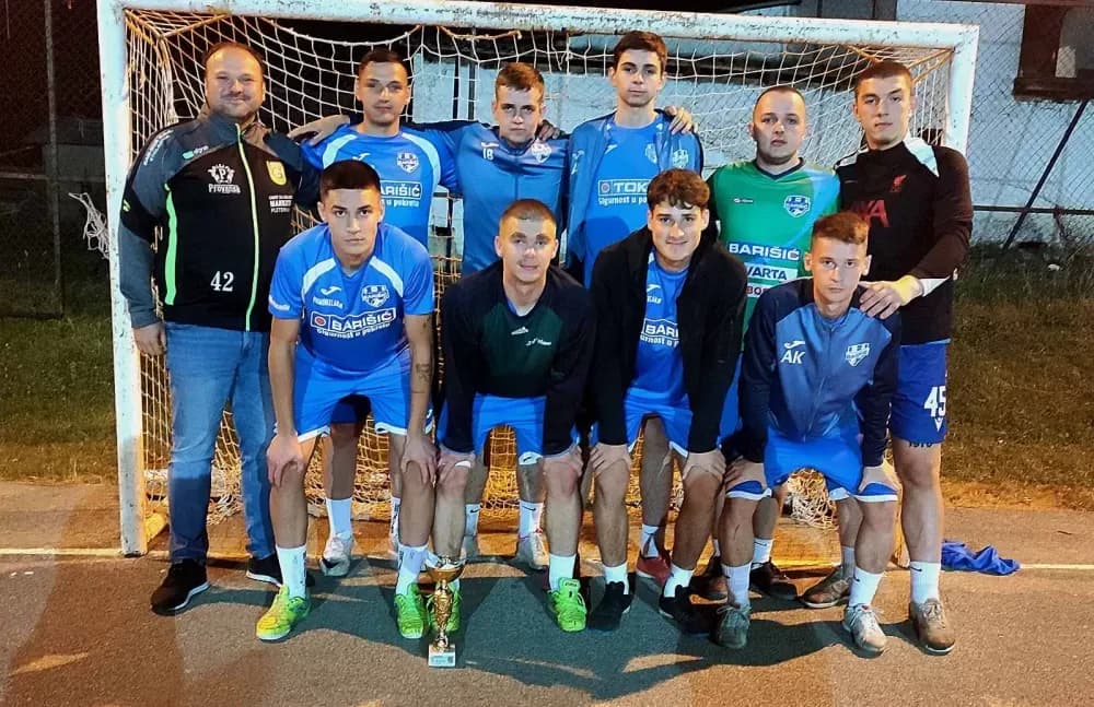 Noćni malonogometni turnir u Zagrađu