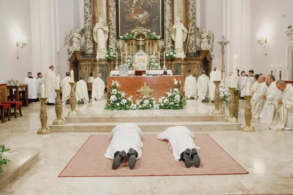 Prezbitersko ređenje