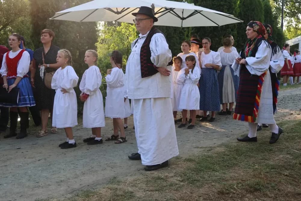 Običaji Slovaka sa dodatkom onih iz slavonskog kraja, te Čeha i Mađara