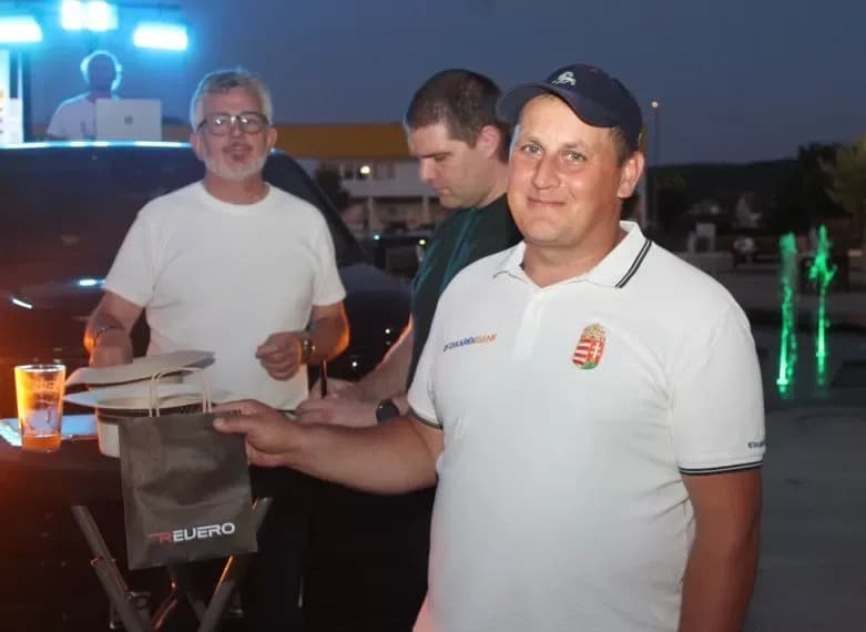 UOČI KONJIČKOG TURNIRA U PLETERNICI: Na Trgu bećarca obavljeno javno izvlačenje startnih brojeva