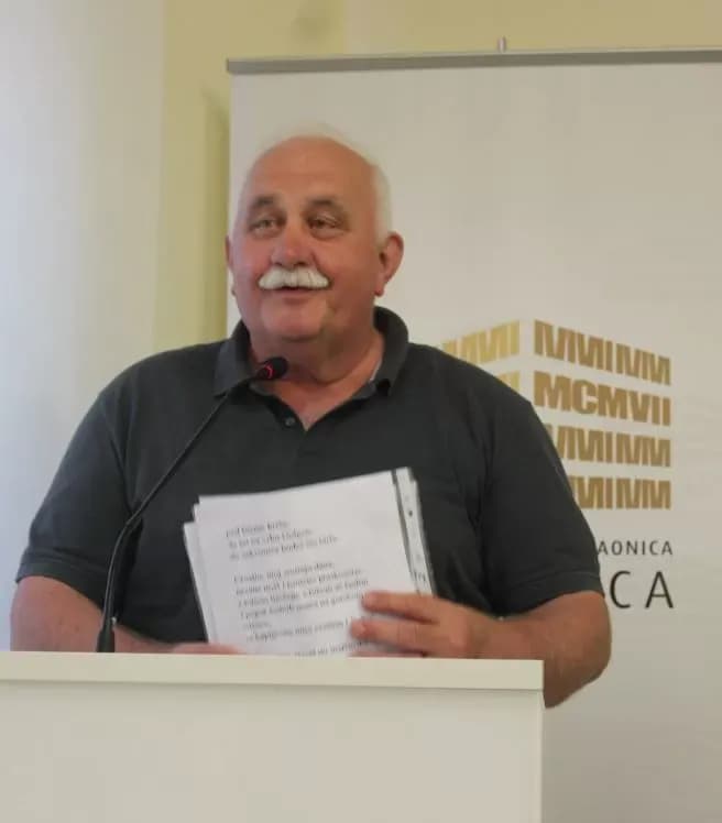 ŽENE SUDIONICE DOMOVINSKOG RATA: U Pleternici otvorena izložba slika braniteljica dragovoljki 123. brigade Hrvatske vojske