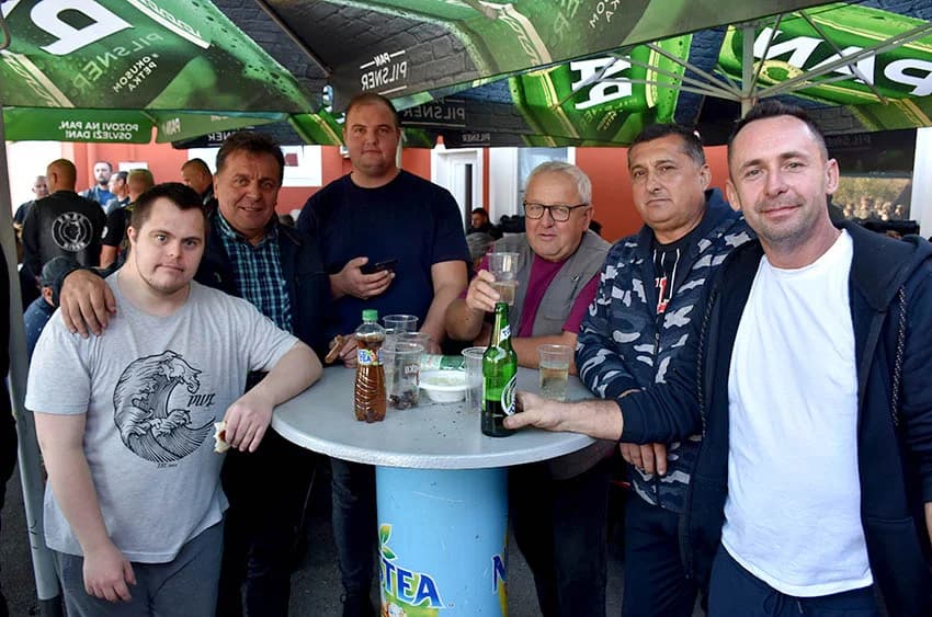 Pojedeno sto kilograma kestena, 70 litara graha i više stotina “poderanih gaća”  [FOTO]