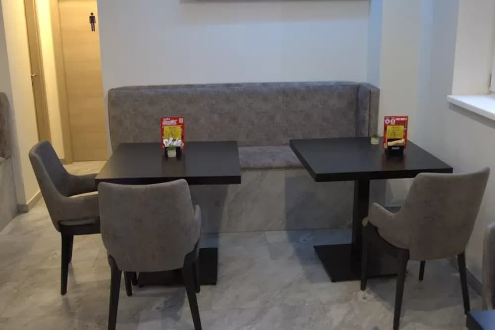 Nova požeška tržnica dobila kafić po menu Apollo