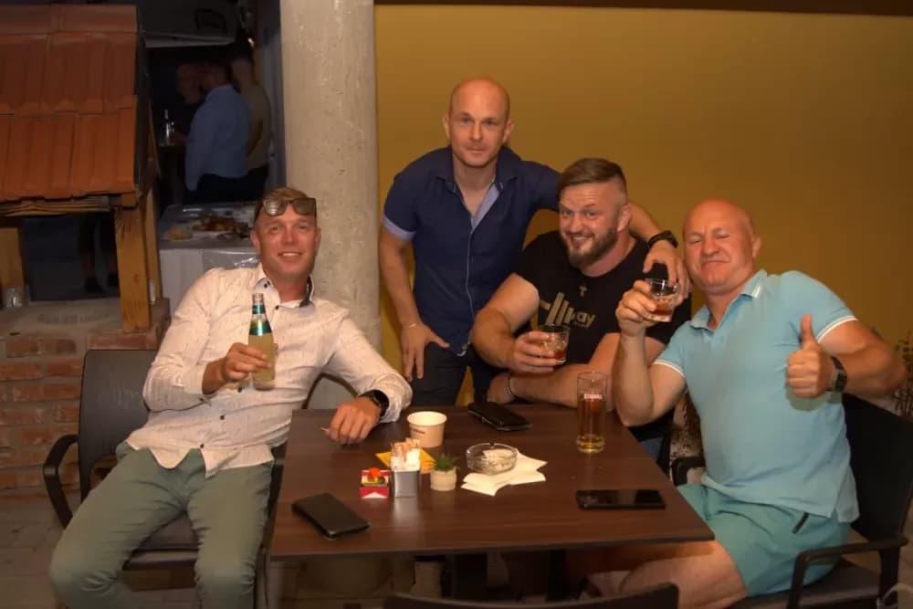 Nova požeška tržnica dobila kafić po menu Apollo